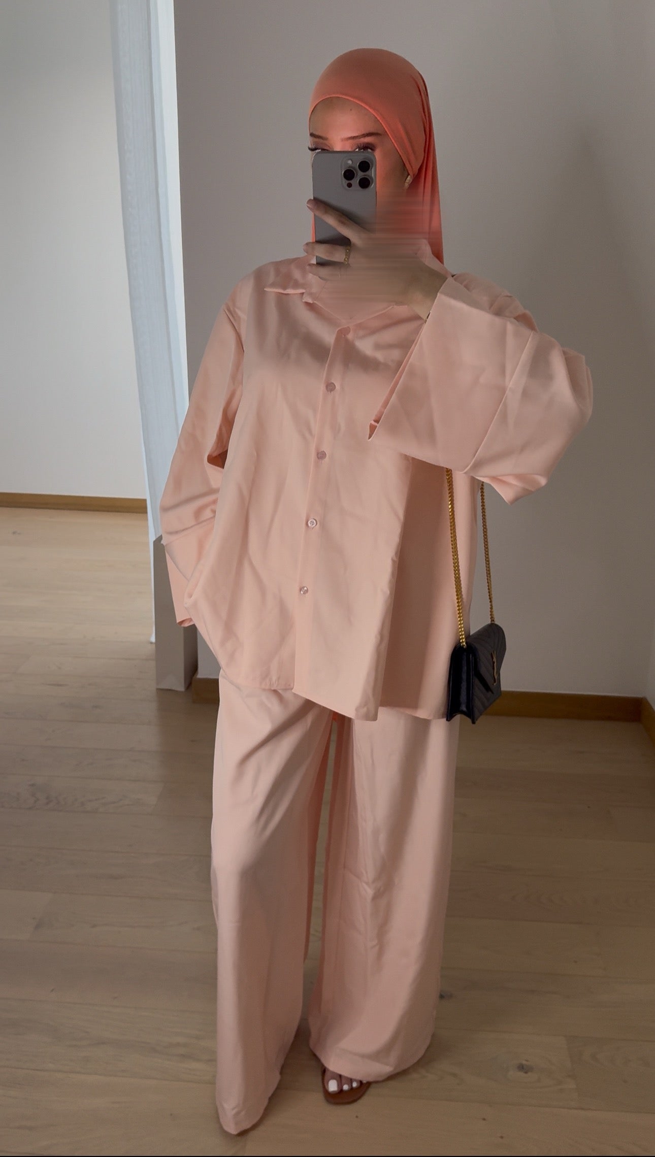 Ensemble Jasminah Saumon