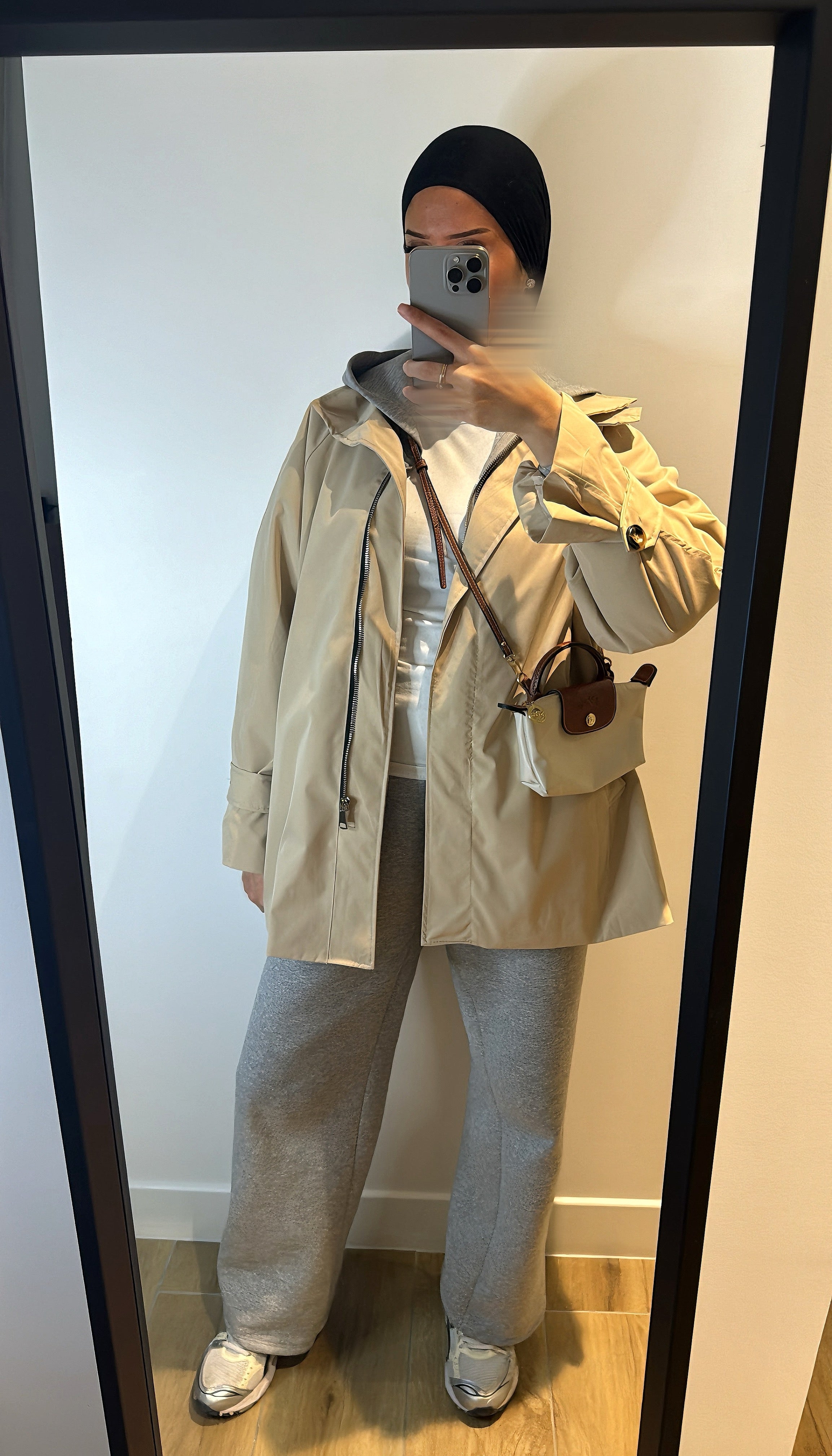 Trench Court Beige
