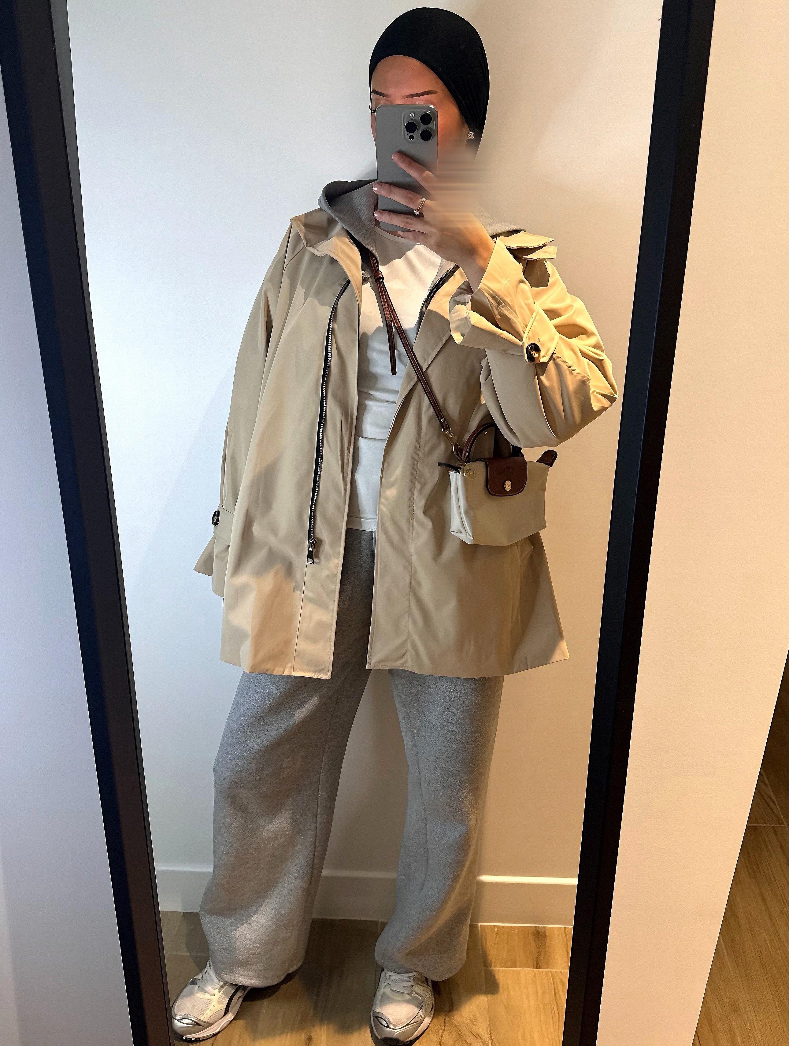 Trench Court Beige